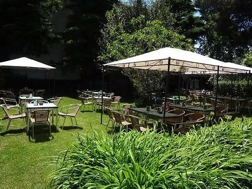 מלון קפיליירה Hostal Rural Poqueira